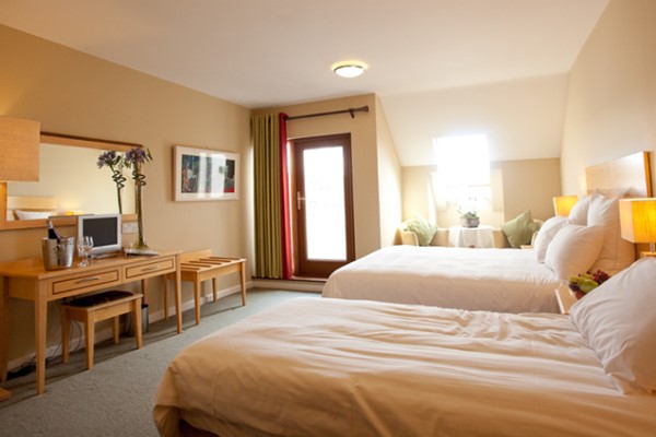 An image labelled Twin Room