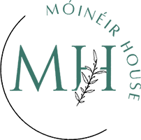 An image labelled Móinéir House Logo