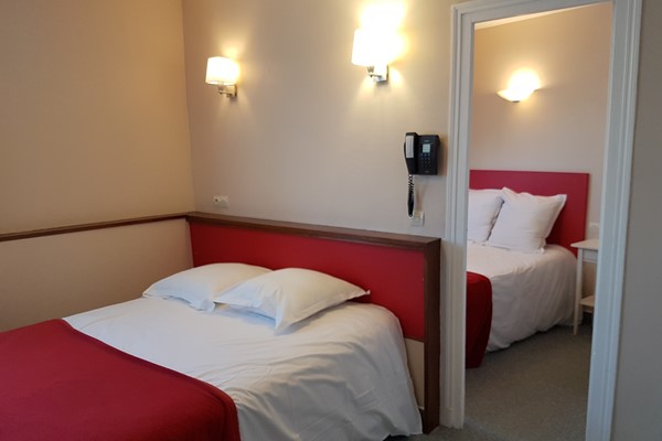 An image labelled Family (2 Dbl) Countryside Family Suite Room