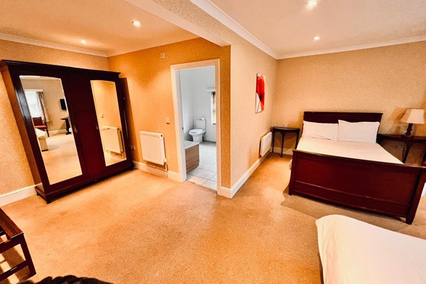 An image labelled Executive Double Room