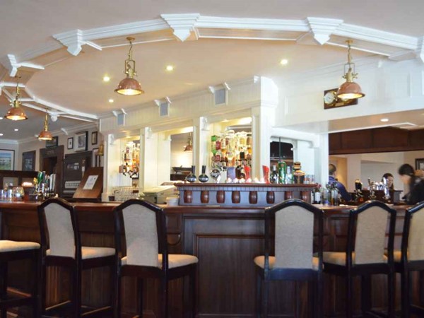 An image labelled Lounge or bar