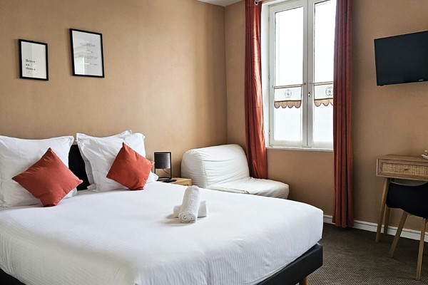 An image labelled Comfort (triple option) Room