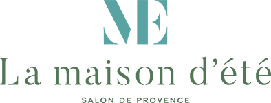 An image labelled La Maison d'Été Logo